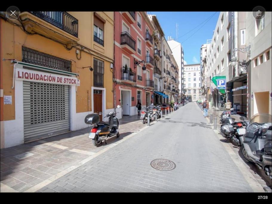 Ttdssa Cervantes Street - Parking In Valencia Midtown ภายนอก รูปภาพ