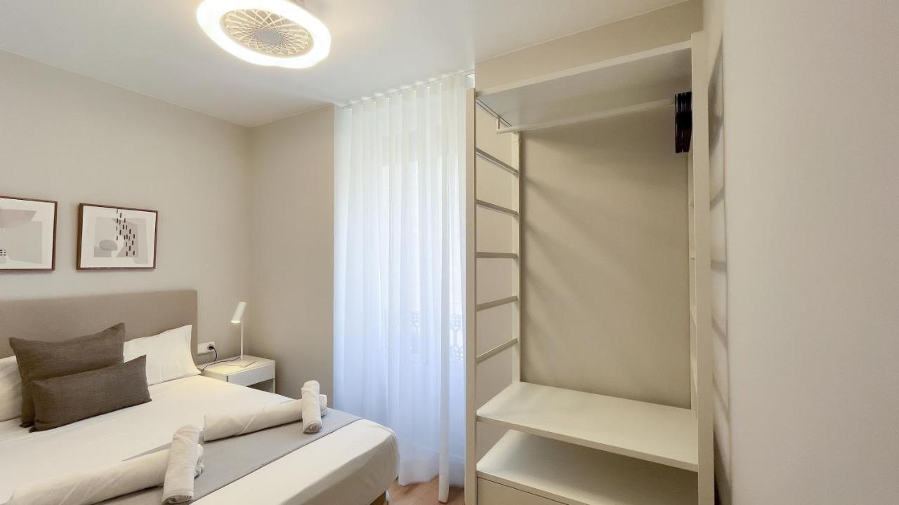 Ttdssa Cervantes Street - Parking In Valencia Midtown ภายนอก รูปภาพ